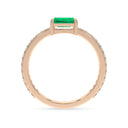 Bold baguette cut emerald centre stone ring
