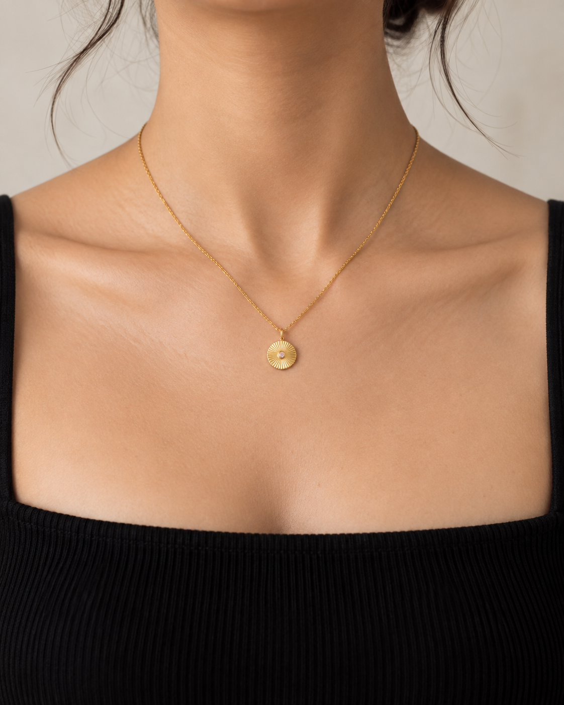 Close-up of the Lab-grown diamond and its setting in Lab Grown Diamond Sunburst Pendant