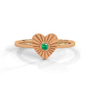 Amore fluted heart ring emerald